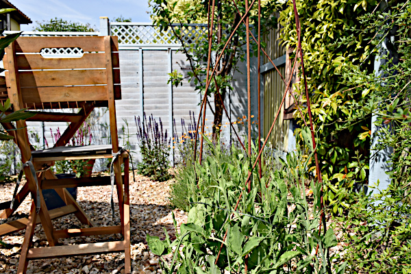 Small gravel garden